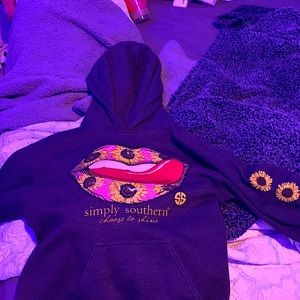 Simply southern sunflower hoodie size medium